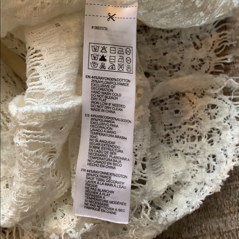 F21 TOP - Picture 7 of 7